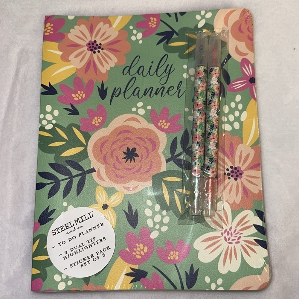 Steel Mill & Co. To Do Planner Floral Ring Binding New